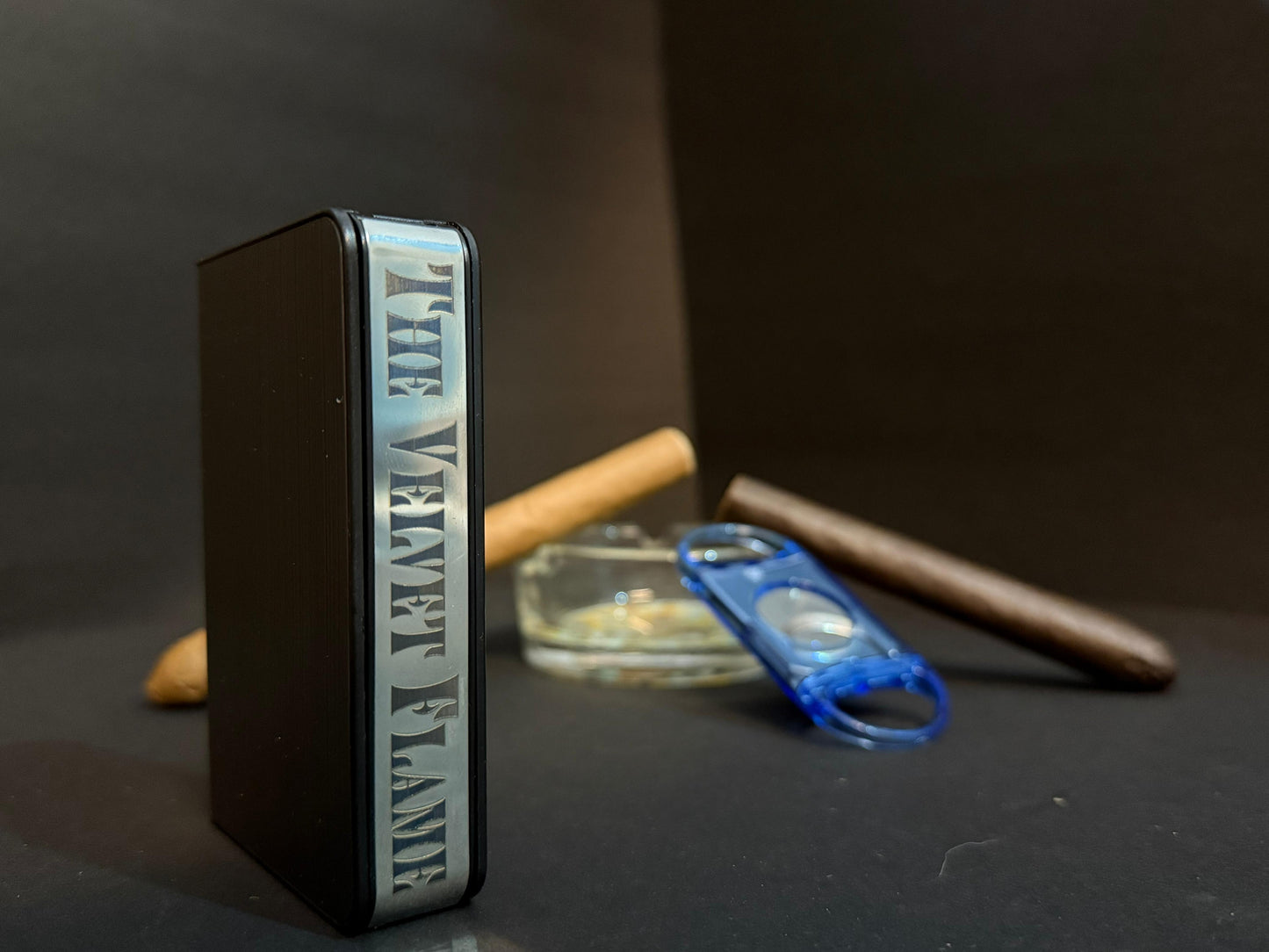 Cigarette Holder With Inbuilt Lighter 3.5 Inch